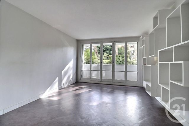 Appartement F3 à vendre - 3 pièces - 65.0 m2 - LES LILAS - 93 - ILE-DE-FRANCE - Century 21 Ricard Immobilier