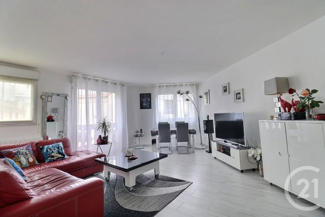 Appartement à vendre - 2 pièces - 57.0 m2 - LES LILAS - 93 - ILE-DE-FRANCE - Century 21 Ricard Immobilier